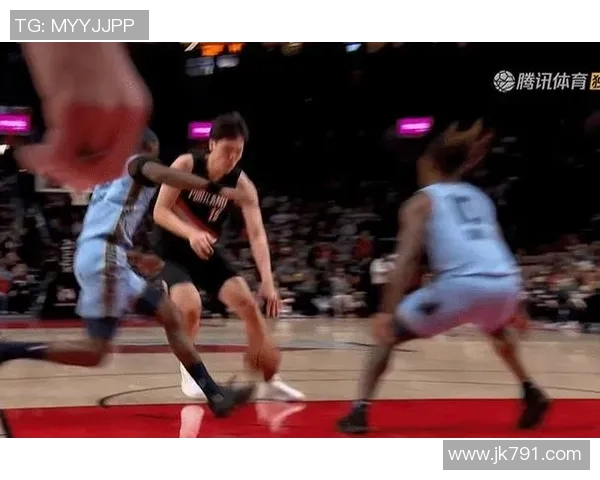 3分钟内被吹3犯 杨瀚森主场被裁判“重点照顾”